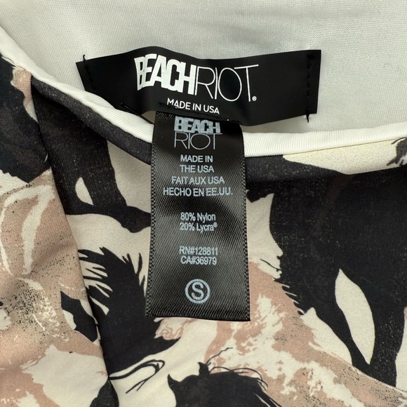 Beach Riot - Sydney One Piece - Taupe Horse - Size Small - NWOT - Picture 6 of 7